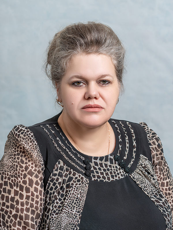 Тарасова Елена Геннадьевна.